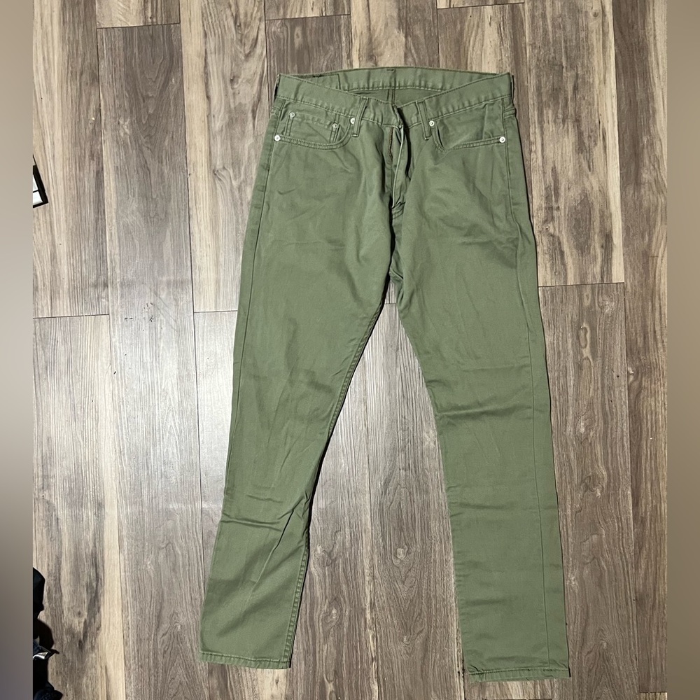Levi’s 514 Pants. 34x32.